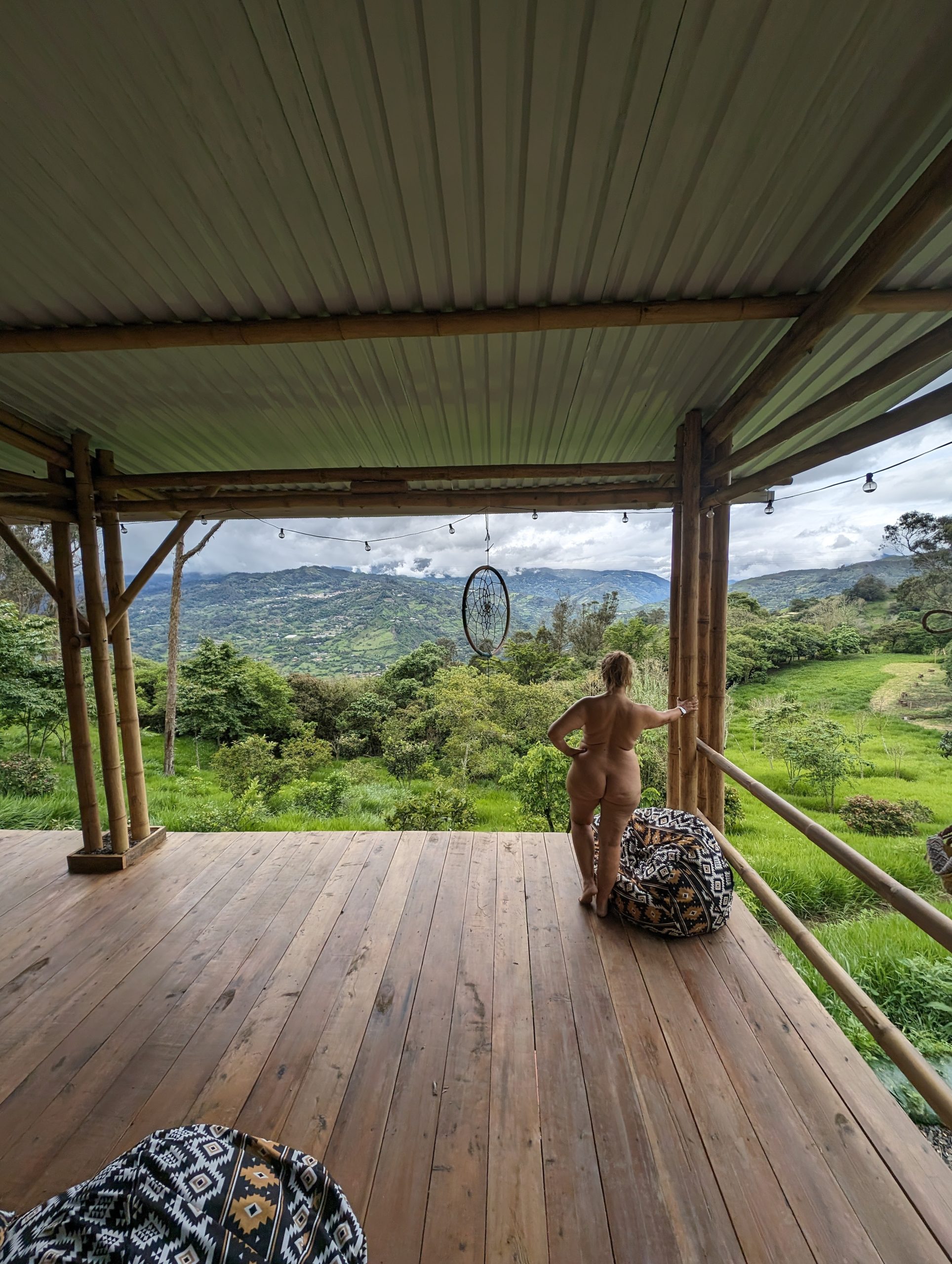 Nudismo y la Aceptación Corporal